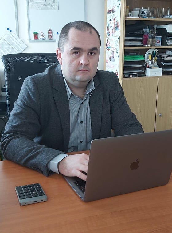 Unicarback_udrzba exterierov náš tím (2) Peter - projektový manažér -UNICARBACK